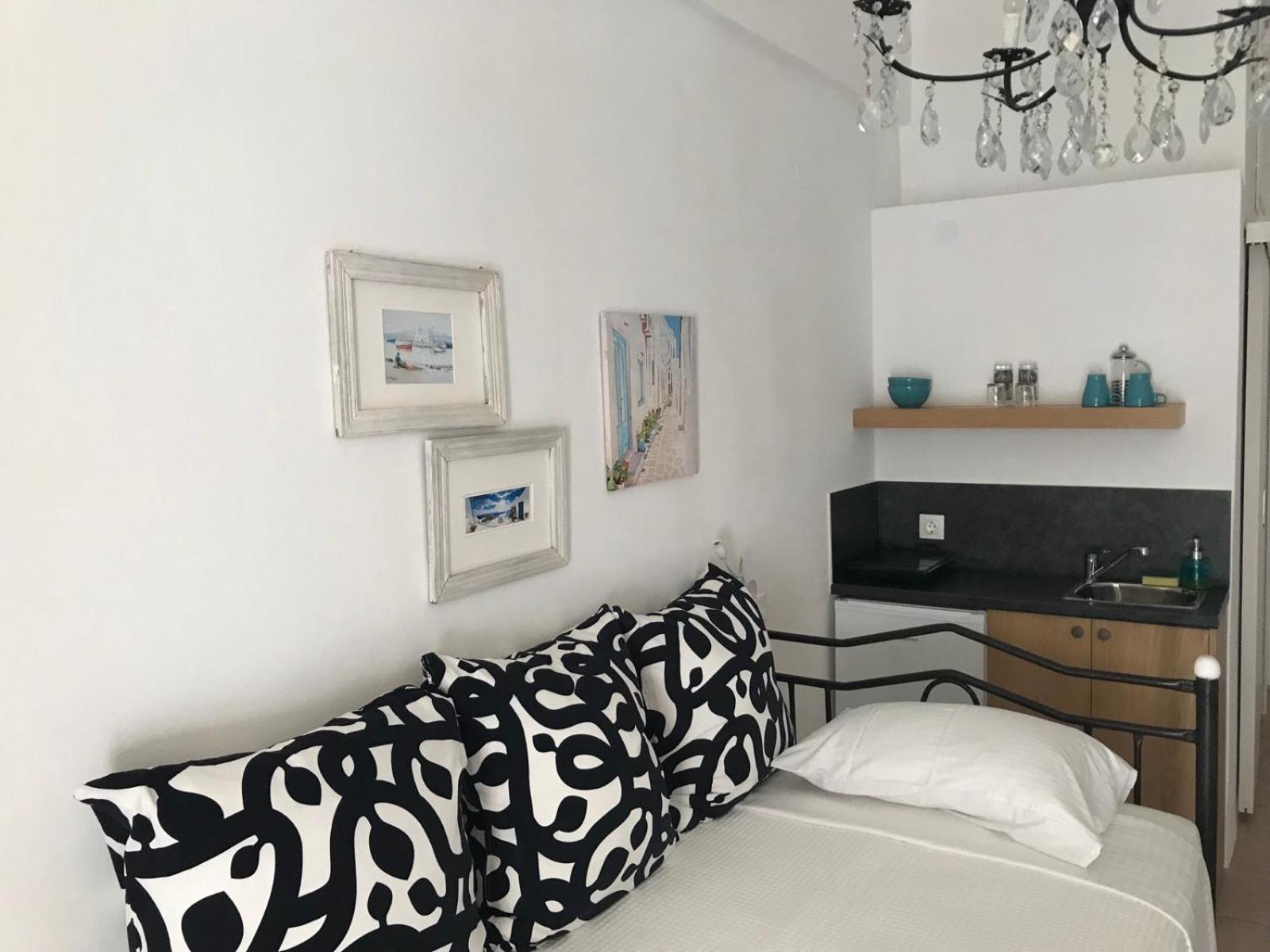 Morpheus Rooms Kini Exterior photo